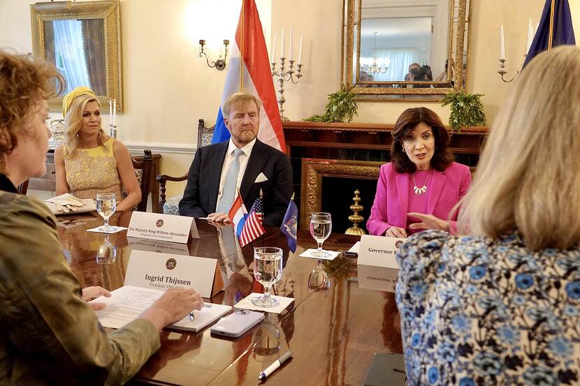 Reception and meeting with Governor and CEOs King Willem-Alexander and Queen Máxima