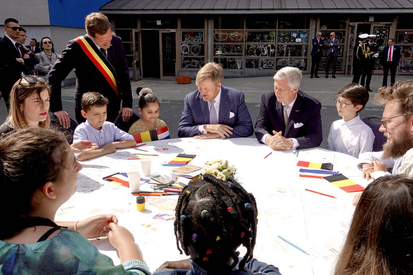 Unveiling of comic mural and comic strip workshop state visit Belgium King Willem-Alexander and Queen Máxima